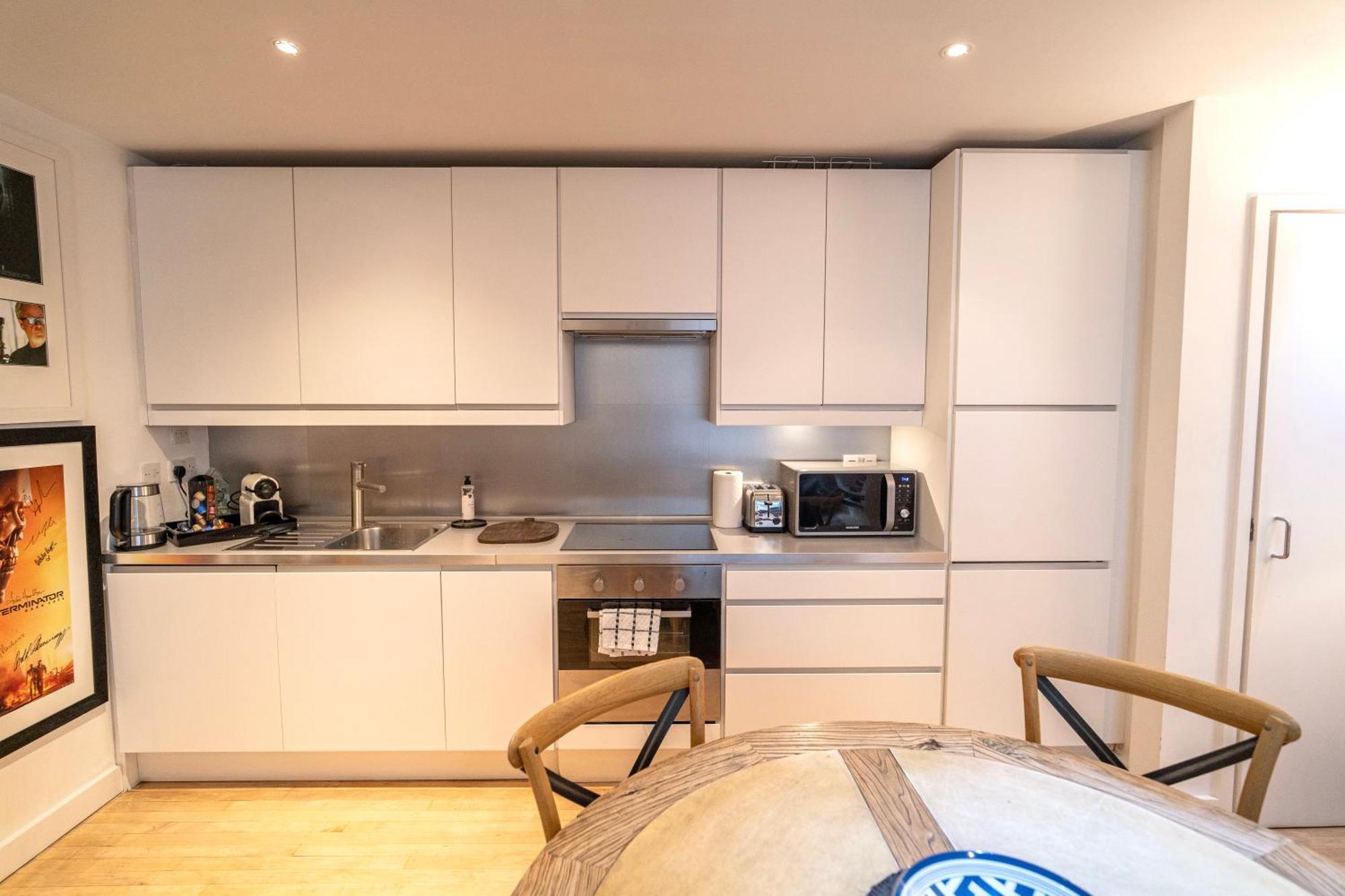Spacious West End Duplex Apartment, W1 Central לונדון מראה חיצוני תמונה