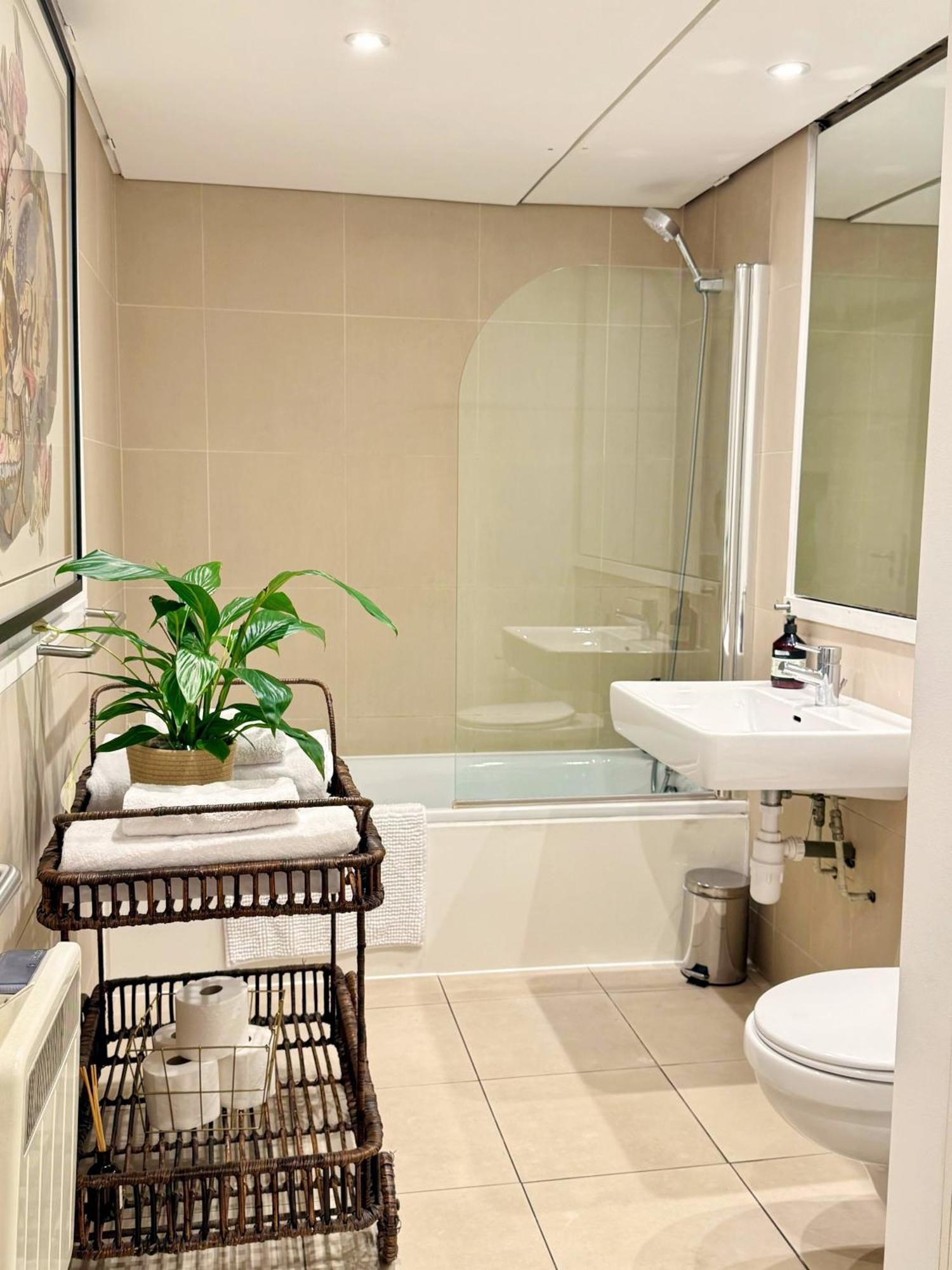 Spacious West End Duplex Apartment, W1 Central לונדון מראה חיצוני תמונה